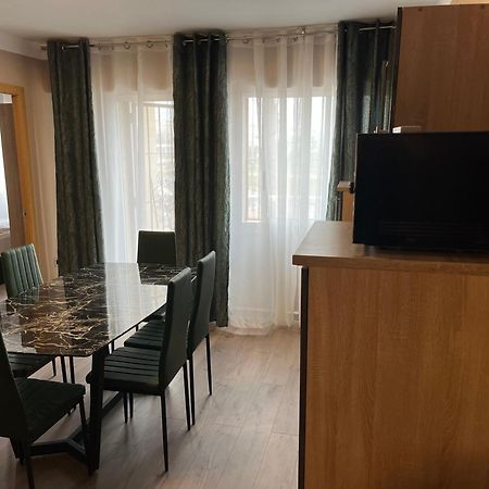 טורבייחה Villa Nadiya App Pool, Parking מראה חיצוני תמונה
