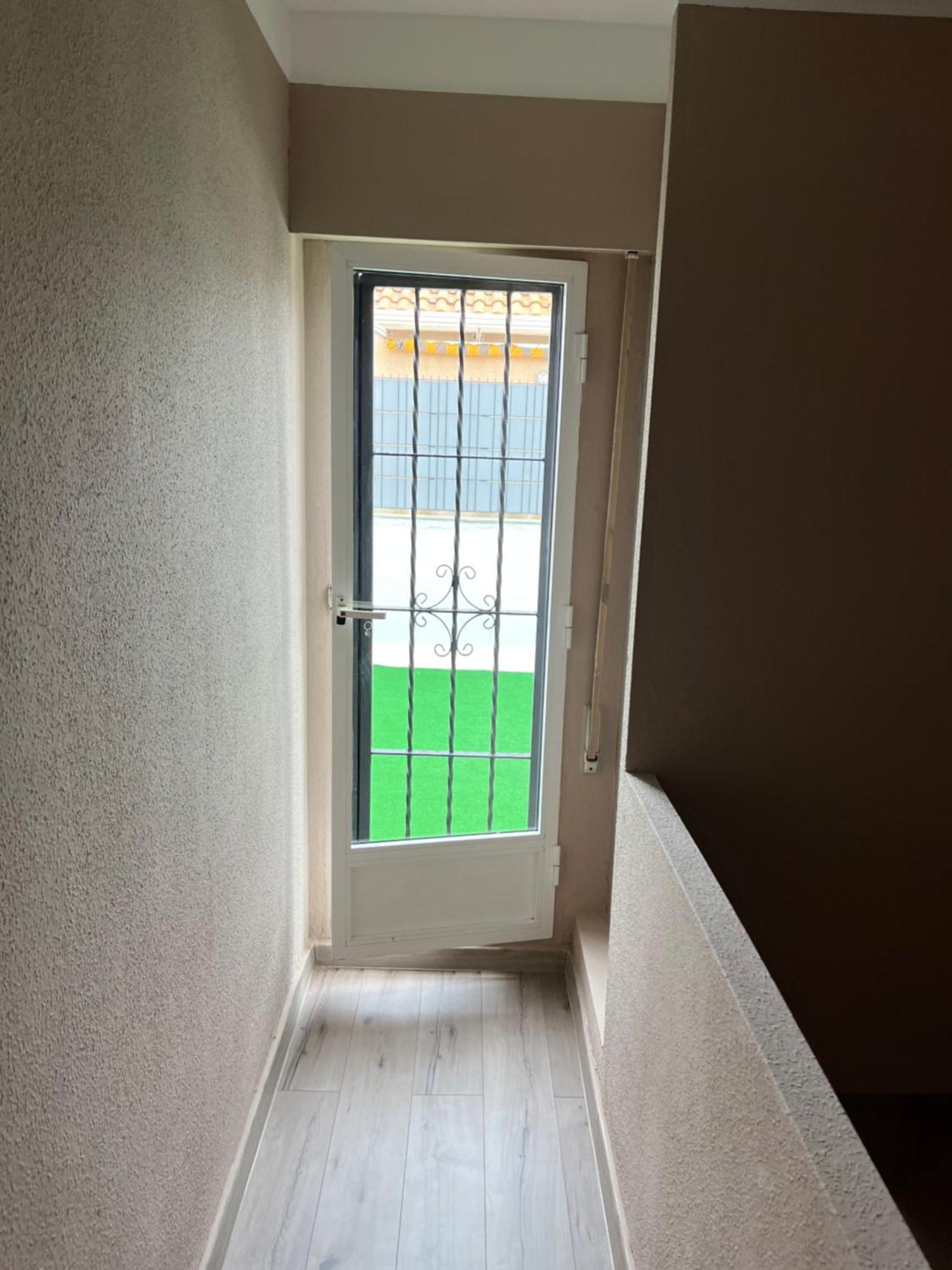 טורבייחה Villa Nadiya App Pool, Parking מראה חיצוני תמונה