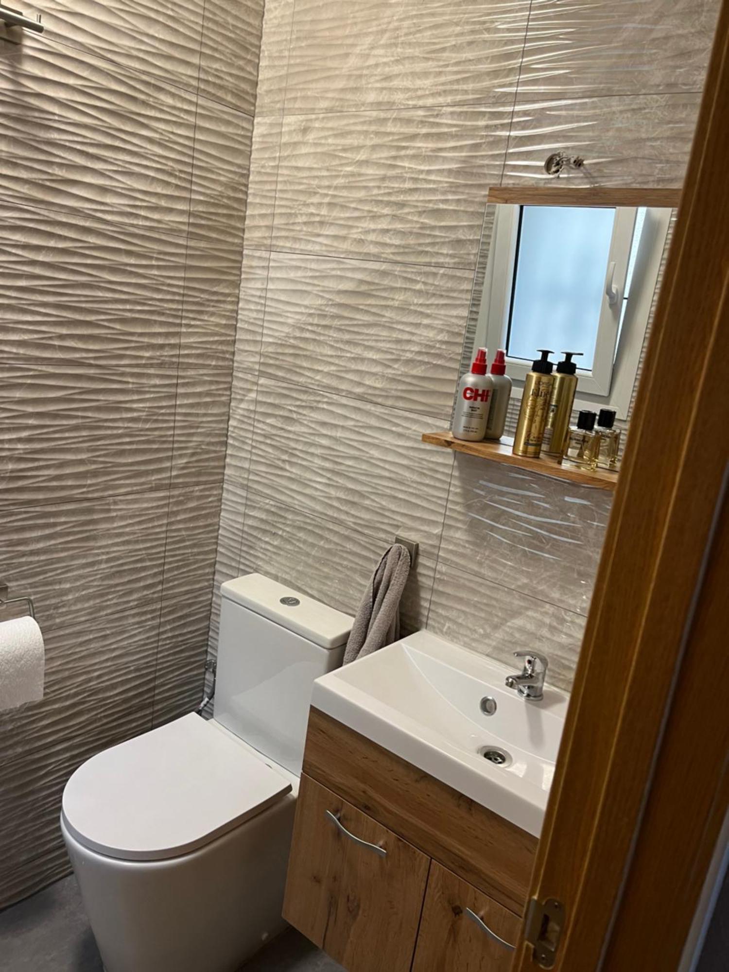 טורבייחה Villa Nadiya App Pool, Parking מראה חיצוני תמונה