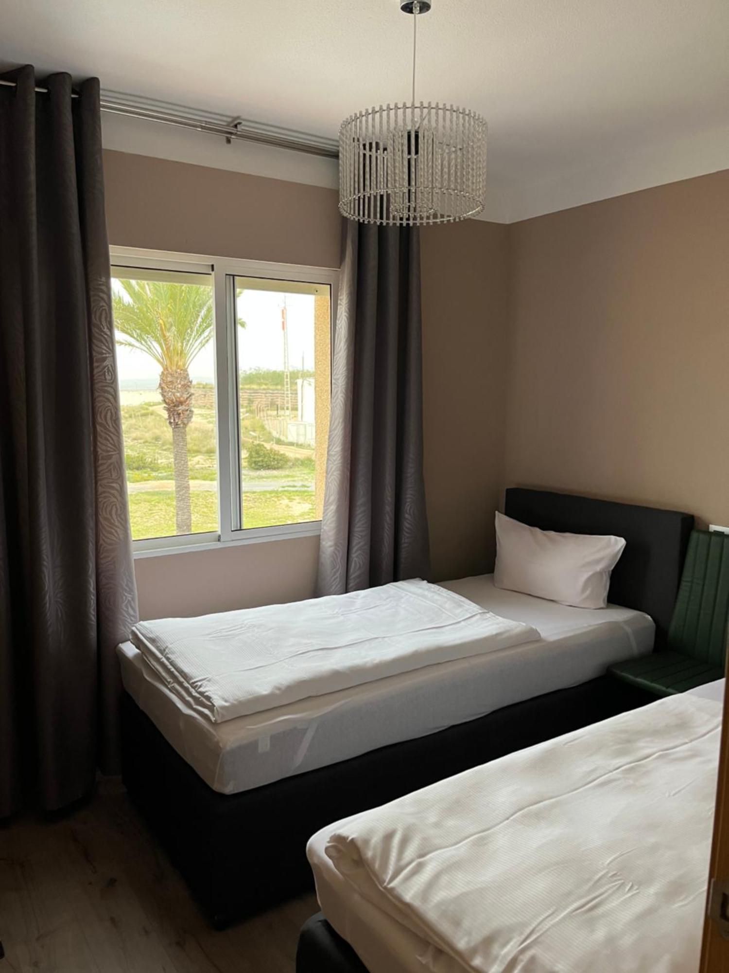 טורבייחה Villa Nadiya App Pool, Parking מראה חיצוני תמונה